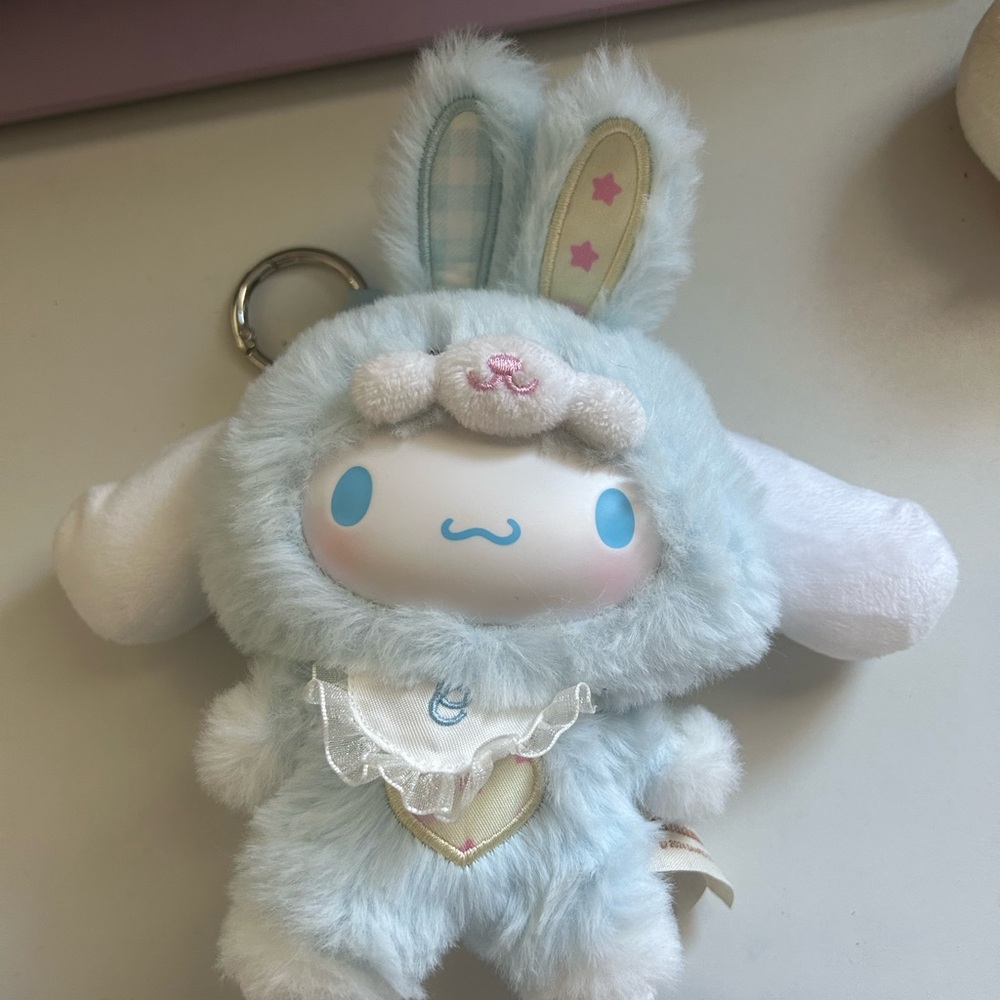 Cinnamon Roll Bunny Plush Keychain